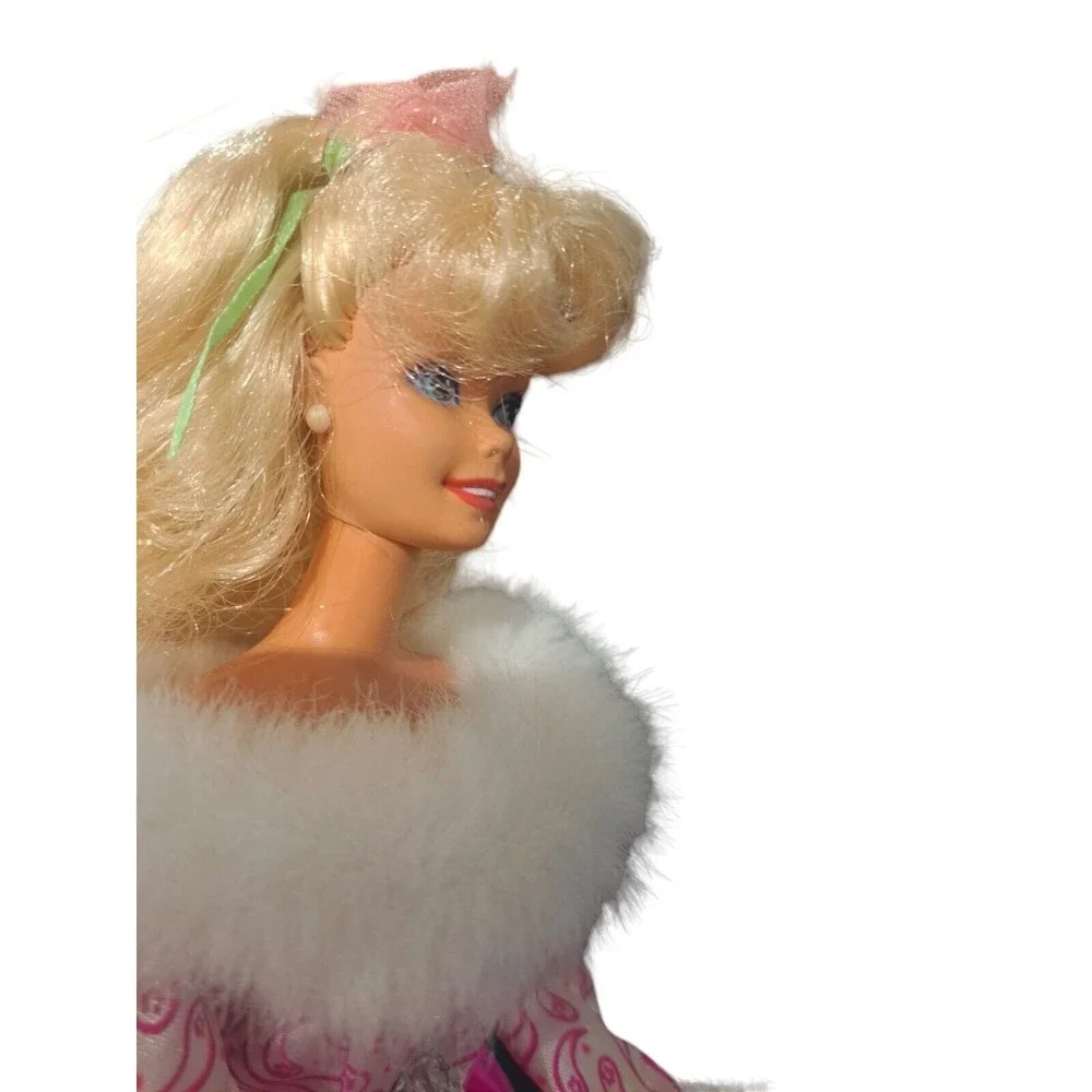 VTG Barbie Doll‎ Fashion Avenue Deluxe Pink & Faux Fur Glamour Gown  #15902 90's